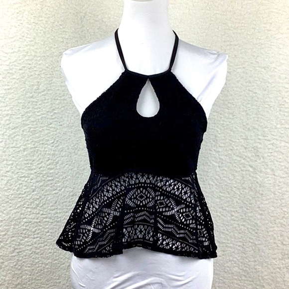 Hula Honey Medium High Neck Crochet Cropped Top. - Picture 1 of 10